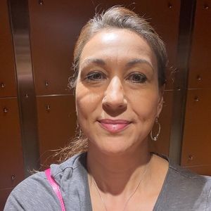 Meet your Posher, Carla